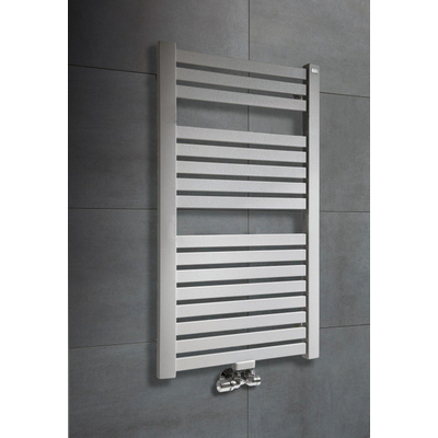 HR badmeubelen Base Designradiator - 56.5x6.6x121cm - middenaansluiting - 572 Watt - zwart mat