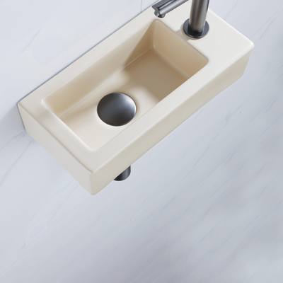 QeramiQ Fuente Fonteinset - 37.5x18.5x9cm - keramiek - kraangat rechts - fonteinkraan gunmetal - afvoerplug - verlaagd sifon - Mat Beige