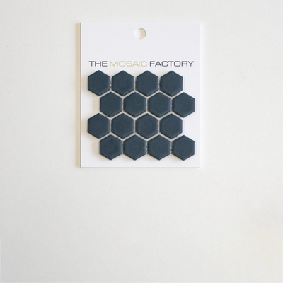 SAMPLE The Mosaic Factory Hexagon mozaïektegel - 12.5x15 - wand en vloertegel - Zeshoek/Hexagon - Porselein Navy Blue Mat
