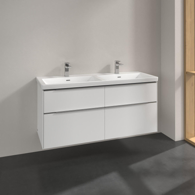 Villeroy & Boch Subway 3.0 wastafelonderkast 130x55x45cm met aluminium glanzende greep 2 sifonuitsparingen links en rechts spaanplaat Pure White