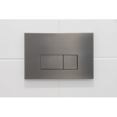 QeramiQ Push metal Bedieningsplaat Gunmetal met rechthoek dualflush frontbediening voor Geberit UP320 inbouwreservoir