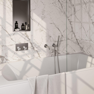 BRAUER Brushed Carving thermostatische inbouw badkraan - drukknoppen SET 03 - uitloop - staaf handdouche - doucheslang - wandaansluitbocht - RVS geborsteld PVD